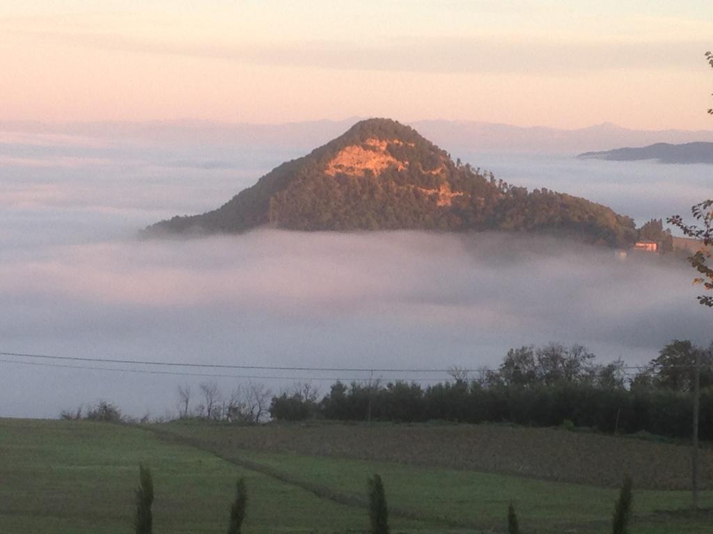 In Canto Sul Poggio Bed and Breakfast Βολτέρρα Εξωτερικό φωτογραφία